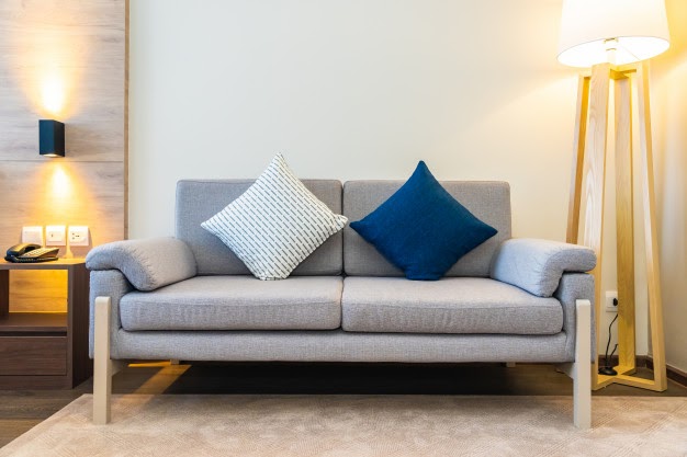 Choose Lighting for Paint Colors