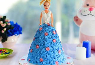 doll cake