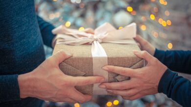 If you're on a budget, the 3 Christmas gift ideas for women discussed above might scare you a little, but the next one is sure to brighten up your day.