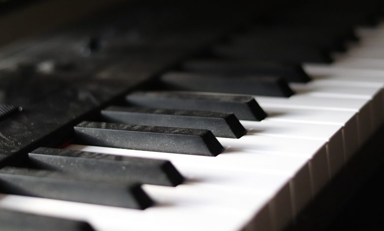 digital piano