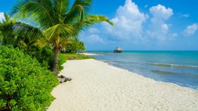 BEACHES IN BELIZE AND TIPS