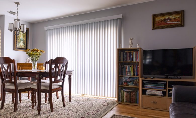Flower roller blinds