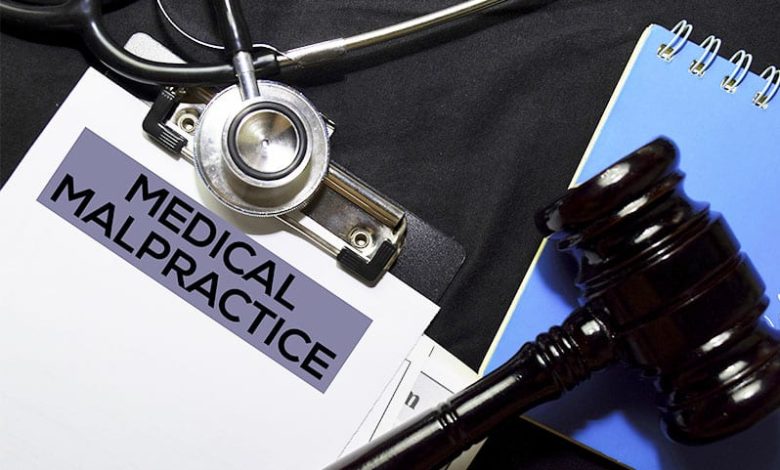 medical malpractice lawyer