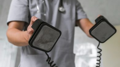 different defibrillator devices