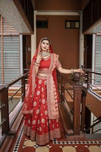 red choli, red bridal lehenga, latest designer bridal lehenga choli, bridal lehenga, wedding attire for bride, shreeman, designer wedding lehenga choli